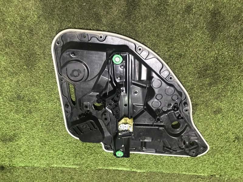 Стеклоподъемник электр. задний правый