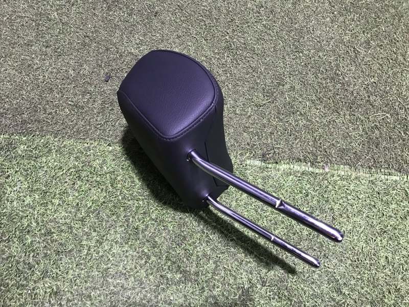 Подголовник сиденья