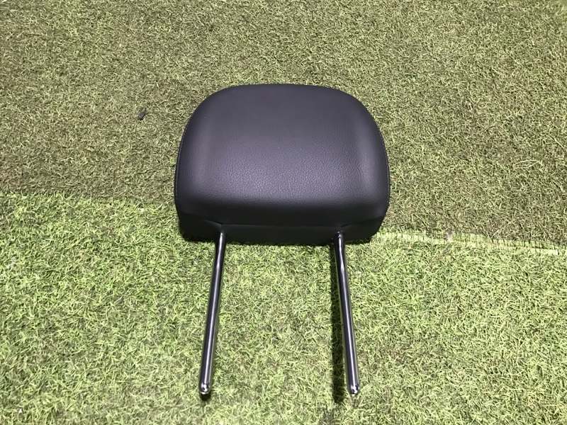 Подголовник сиденья