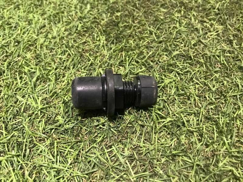 Отбойник крышки багажника