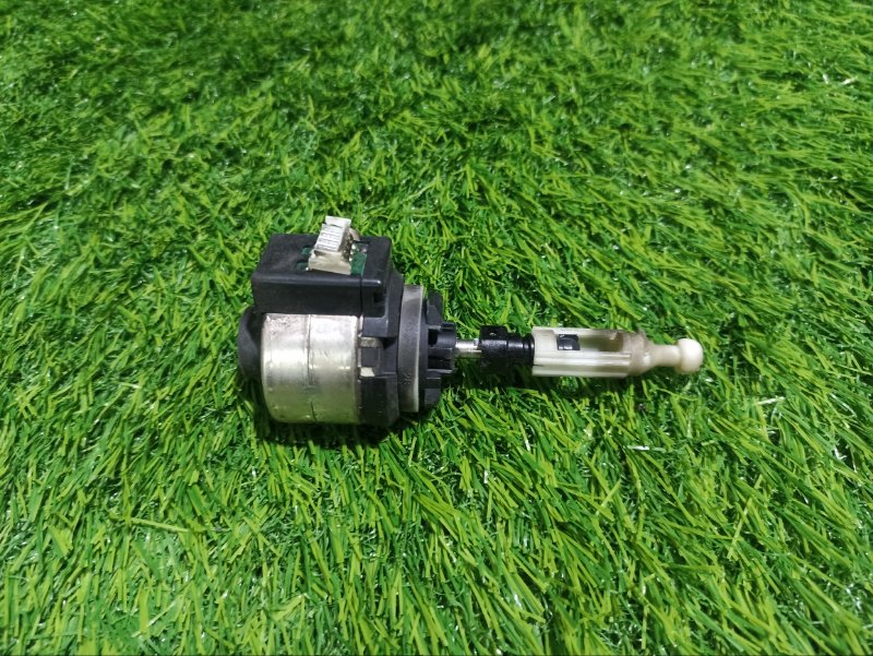 Корректор фары