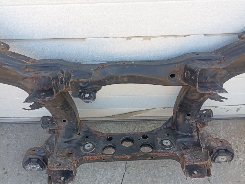 Балка задняя