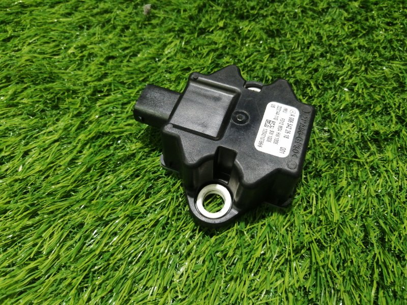 Датчик ускорения