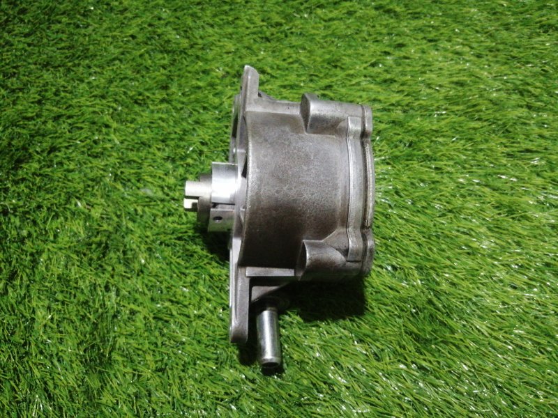 Насос вакуумный