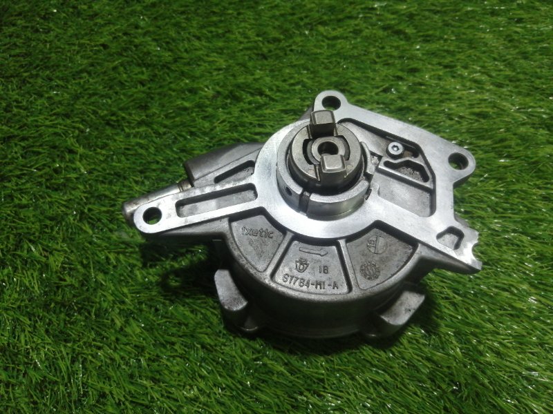 Насос вакуумный