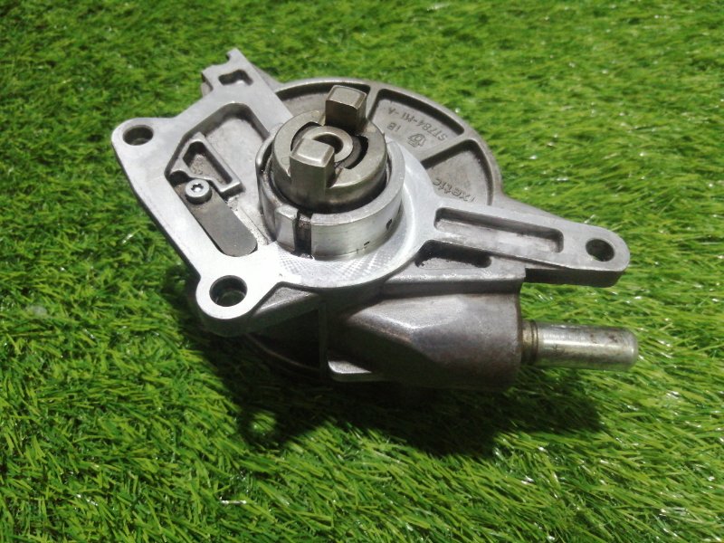 Насос вакуумный