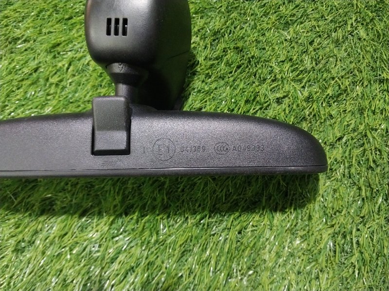 Зеркало заднего вида