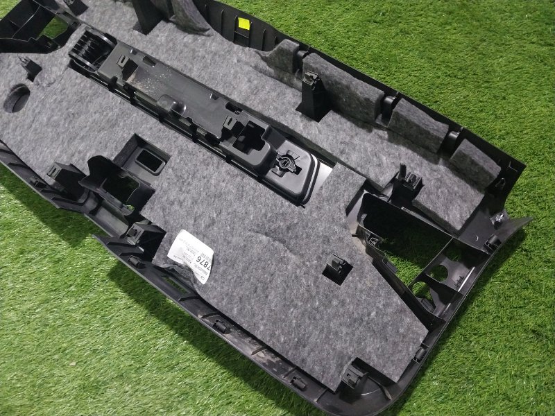 Обшивка багажника