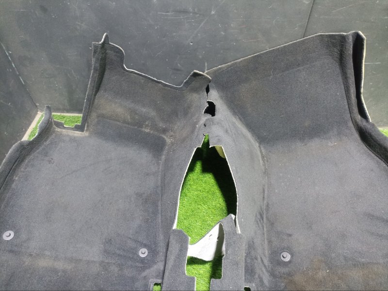 Покрытие напольное (ковролин)