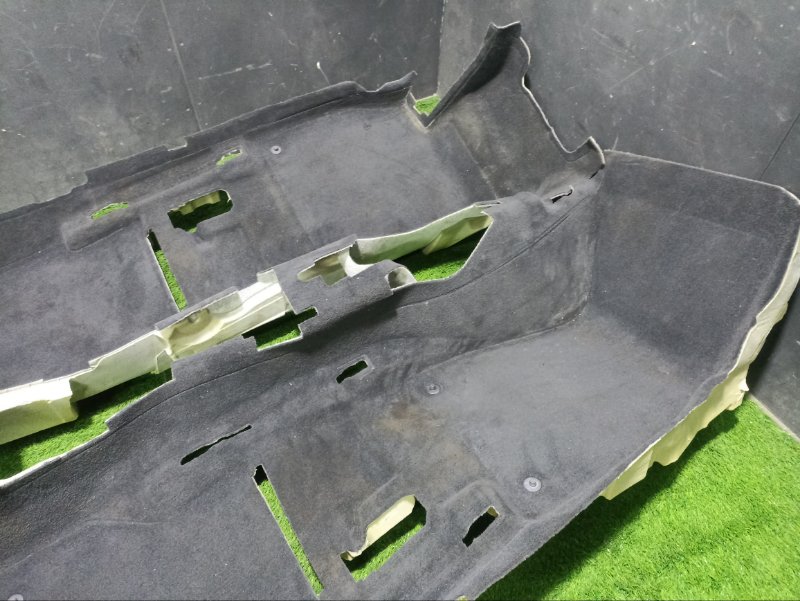 Покрытие напольное (ковролин)