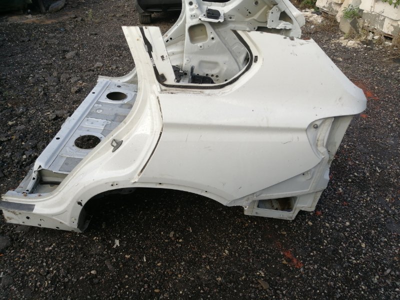 Кузовной элемент