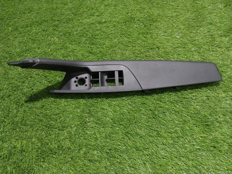 Подлокотник