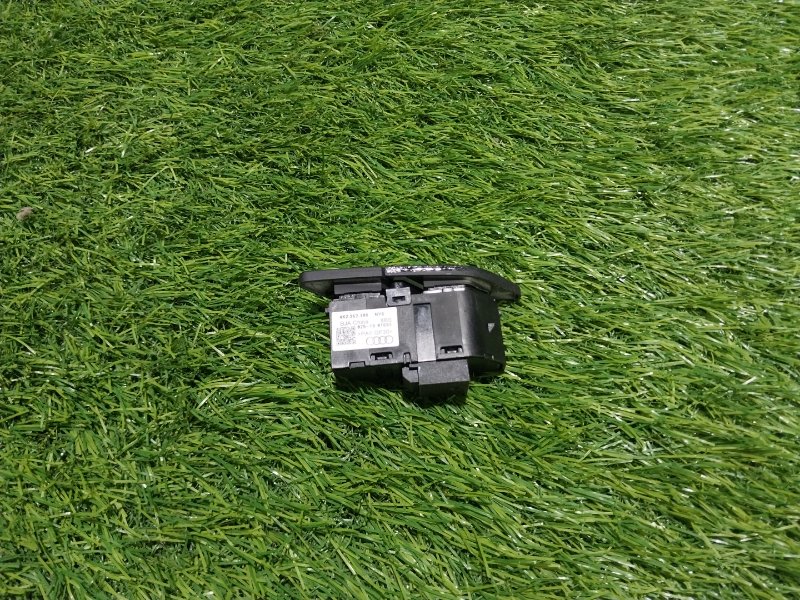 Кнопка центрального замка