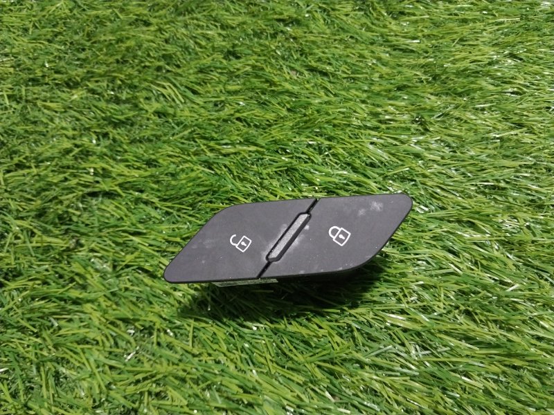 Кнопка центрального замка