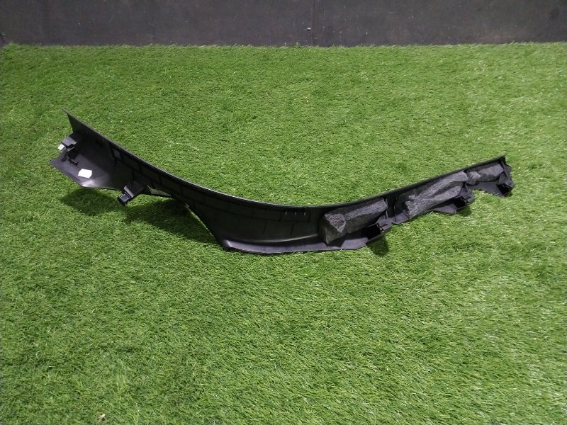 Обшивка стойки