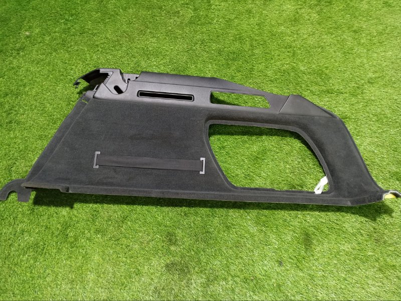 Обшивка багажника