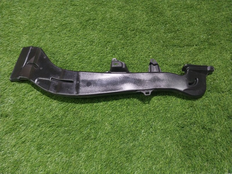 Патрубок воздушного фильтра