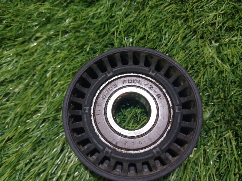 Ролик-натяжитель