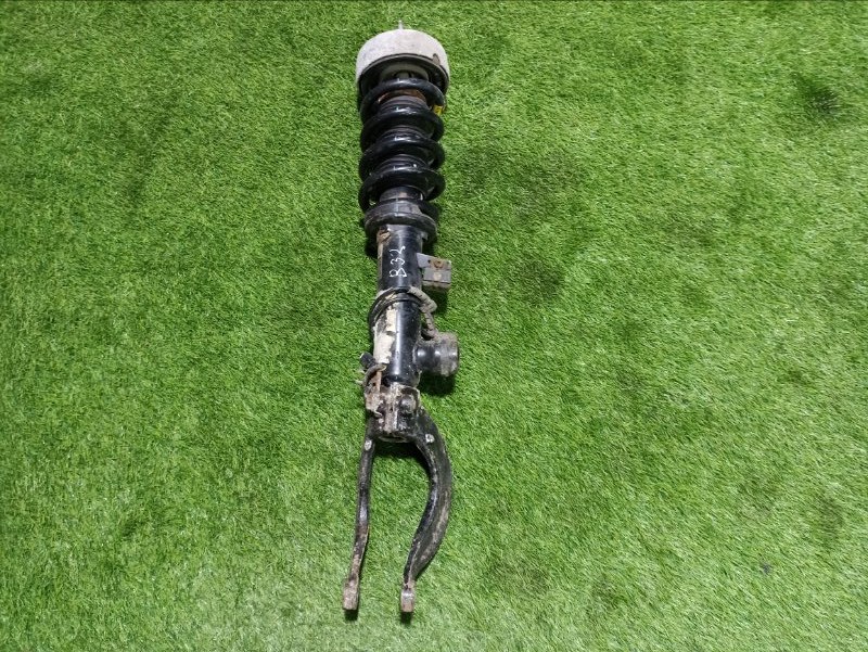 Амортизатор передний правый