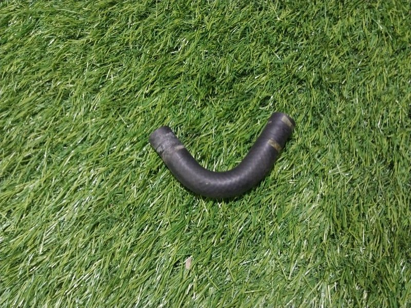 Трубка топливная