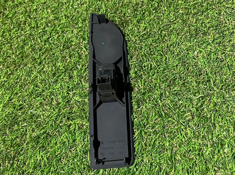 Кнопка стеклоподъемника