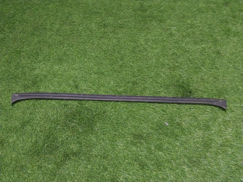 Накладка крышки багажника