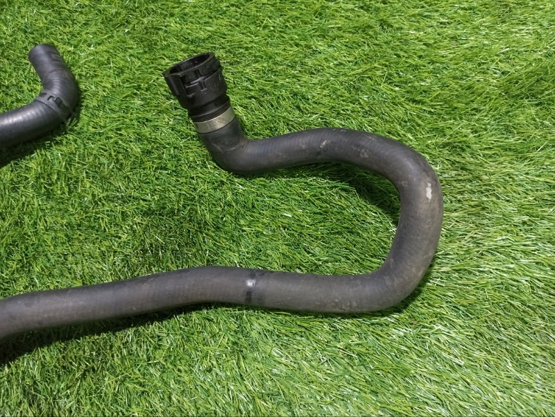 Шланг системы охлаждения