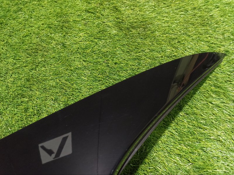 Накладка крышки багажника