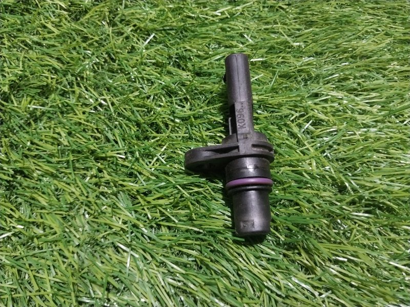 Датчик положения распредвала