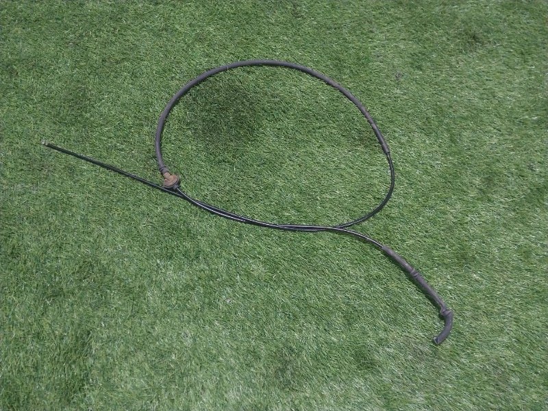 Трос открывания капота