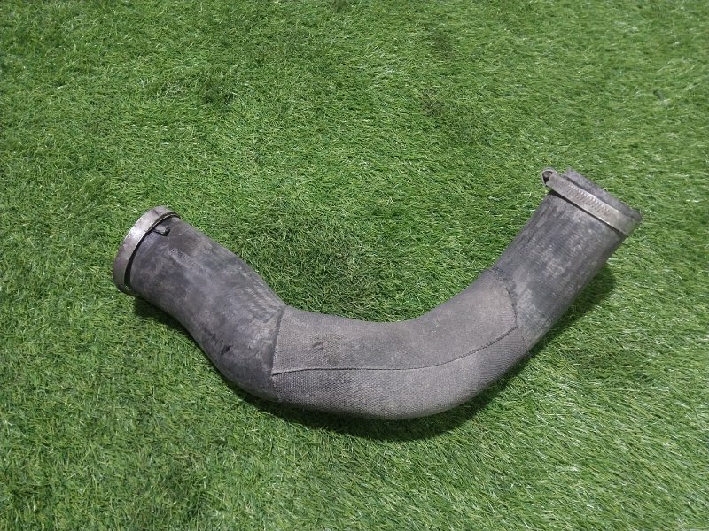 Патрубок интеркулера