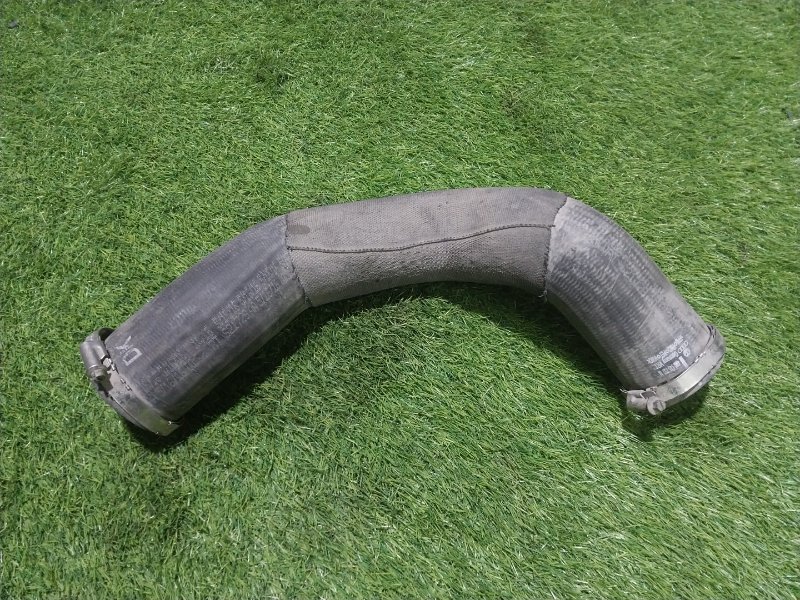 Патрубок интеркулера