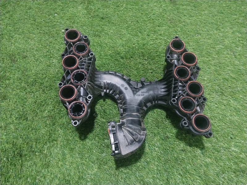 Коллектор впускной