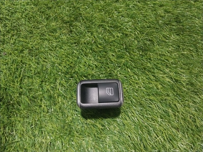 Кнопка стеклоподъемника