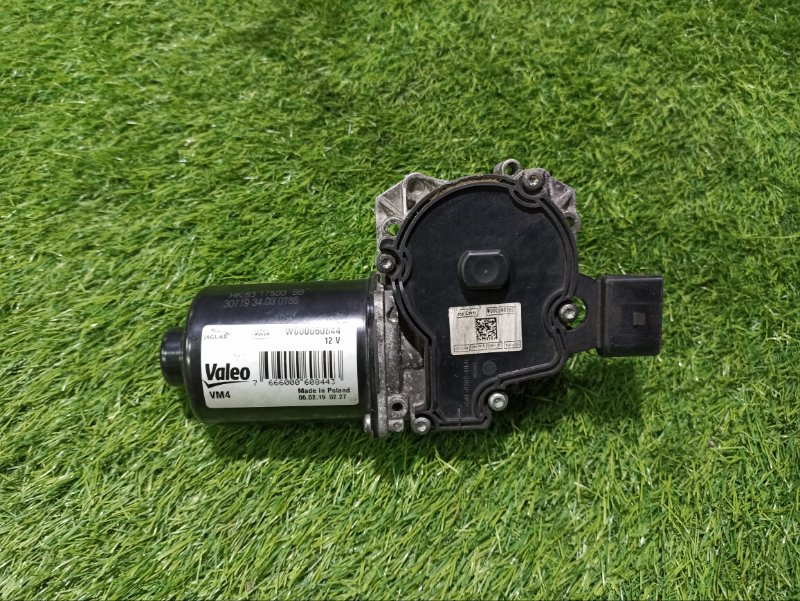 Моторчик стеклоочистителя передний