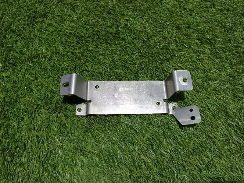 Кронштейн датчика парковки