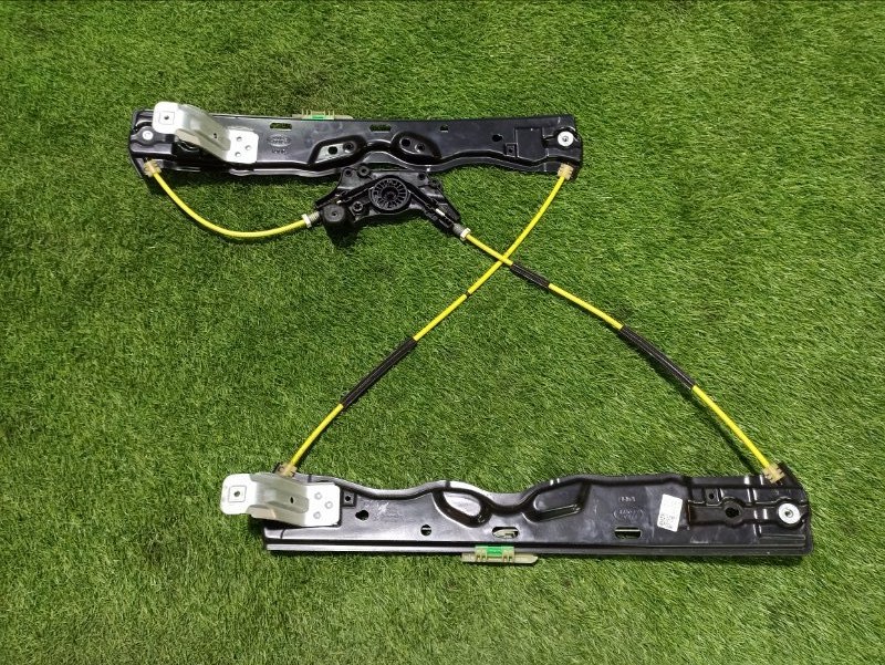 Стеклоподъемник электр. передний правый