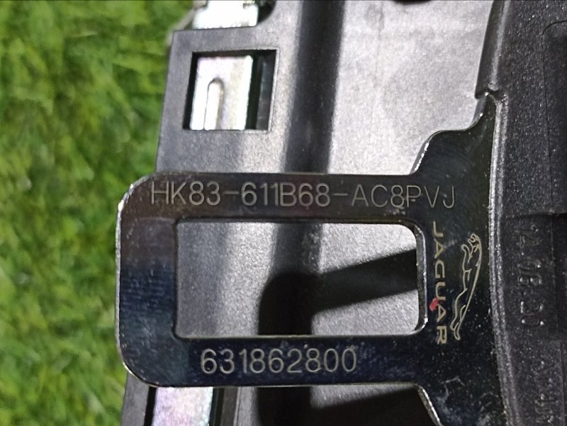 Ремень безопасности