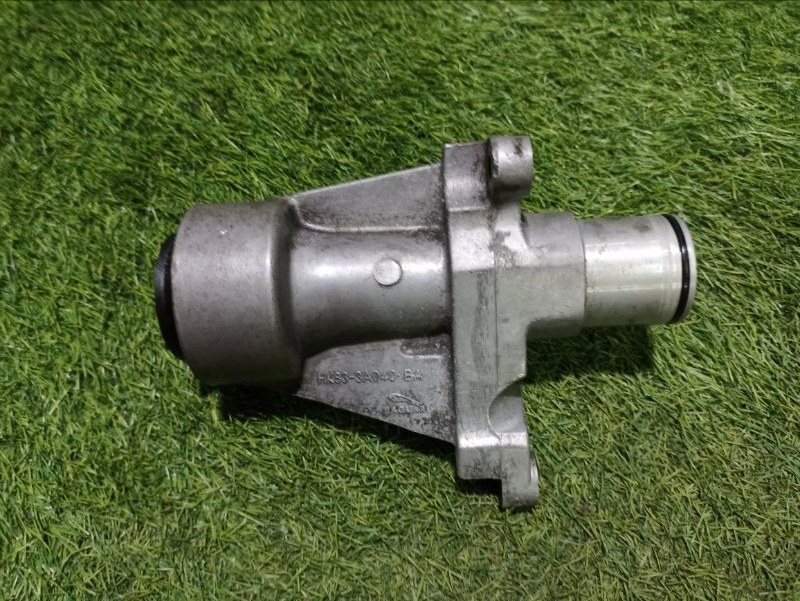 Кронштейн двигателя