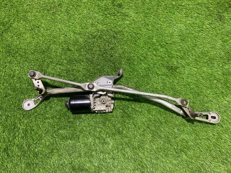 Трапеция стеклоочистителей