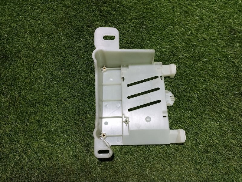 Крепление АКБ (корпус/подставка)