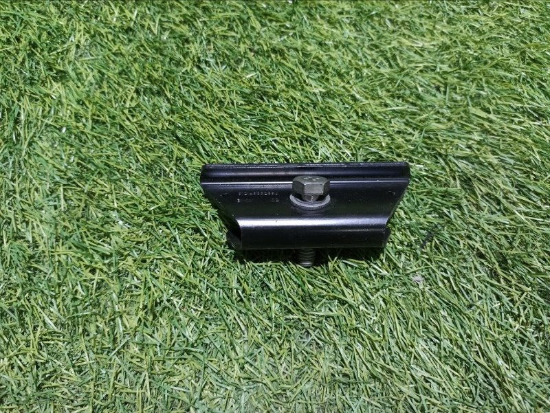 Крепление АКБ (корпус/подставка)