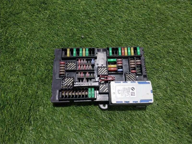 Блок предохранителей