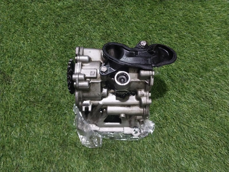 Насос масляный