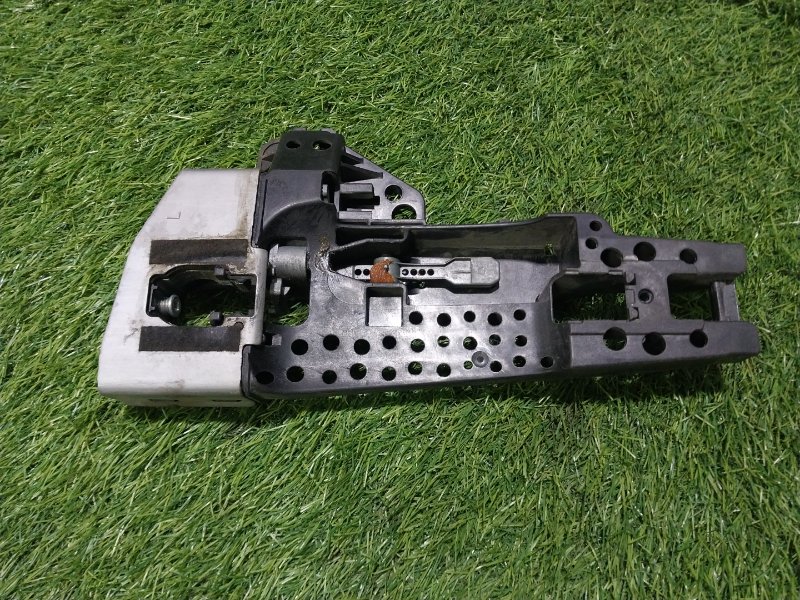 Кронштейн ручки