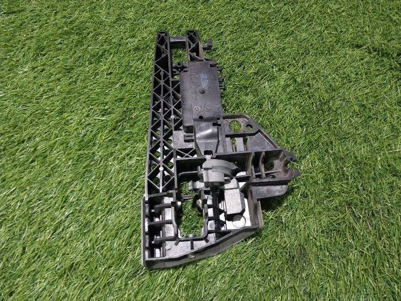 Кронштейн ручки