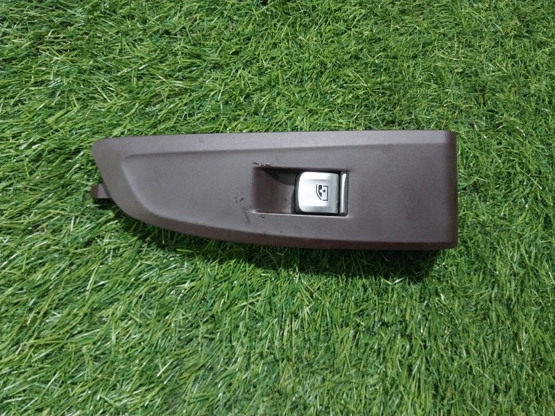 Кнопка стеклоподъемника