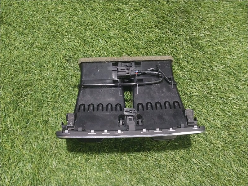 Дефлектор воздушный