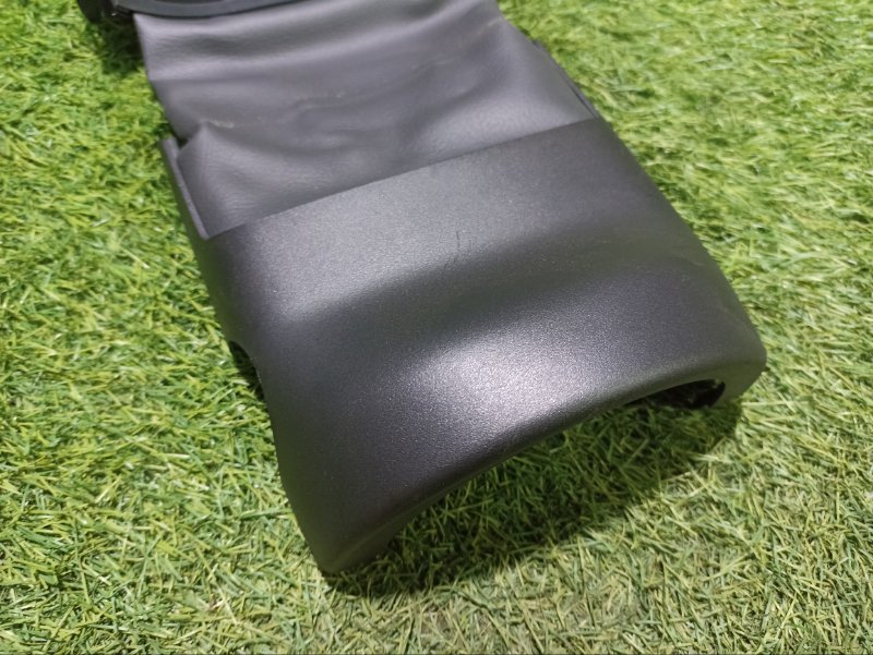 Кожух рулевой колонки