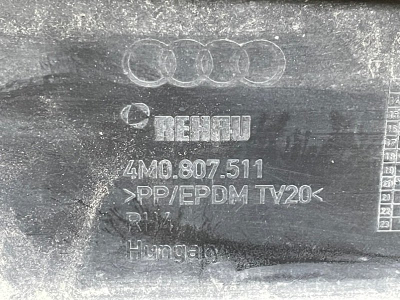 Бампер задний